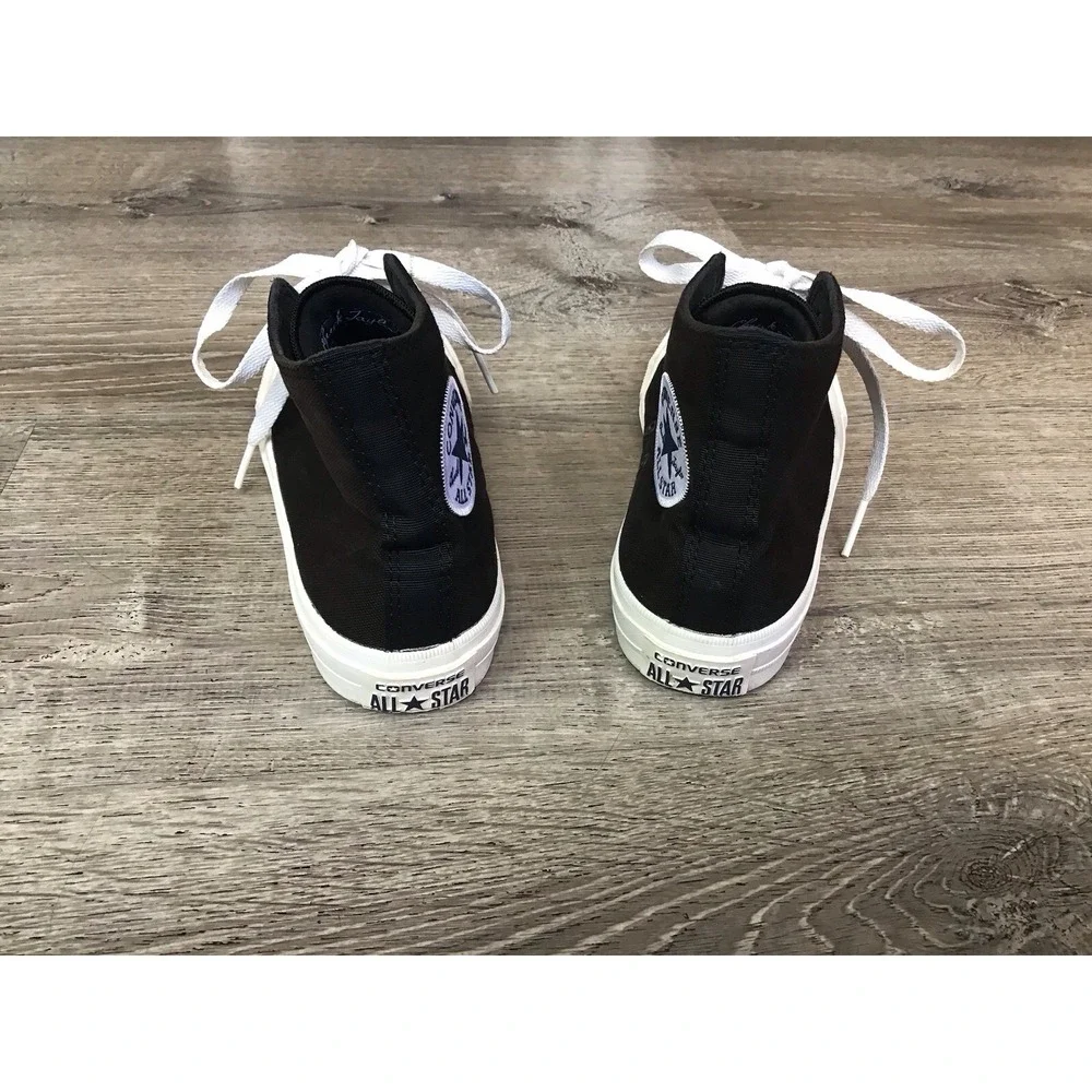 Converse Chuck Taylor All Star 2 Mid Black/White Sneaker 150143C Women's Sz 7.5